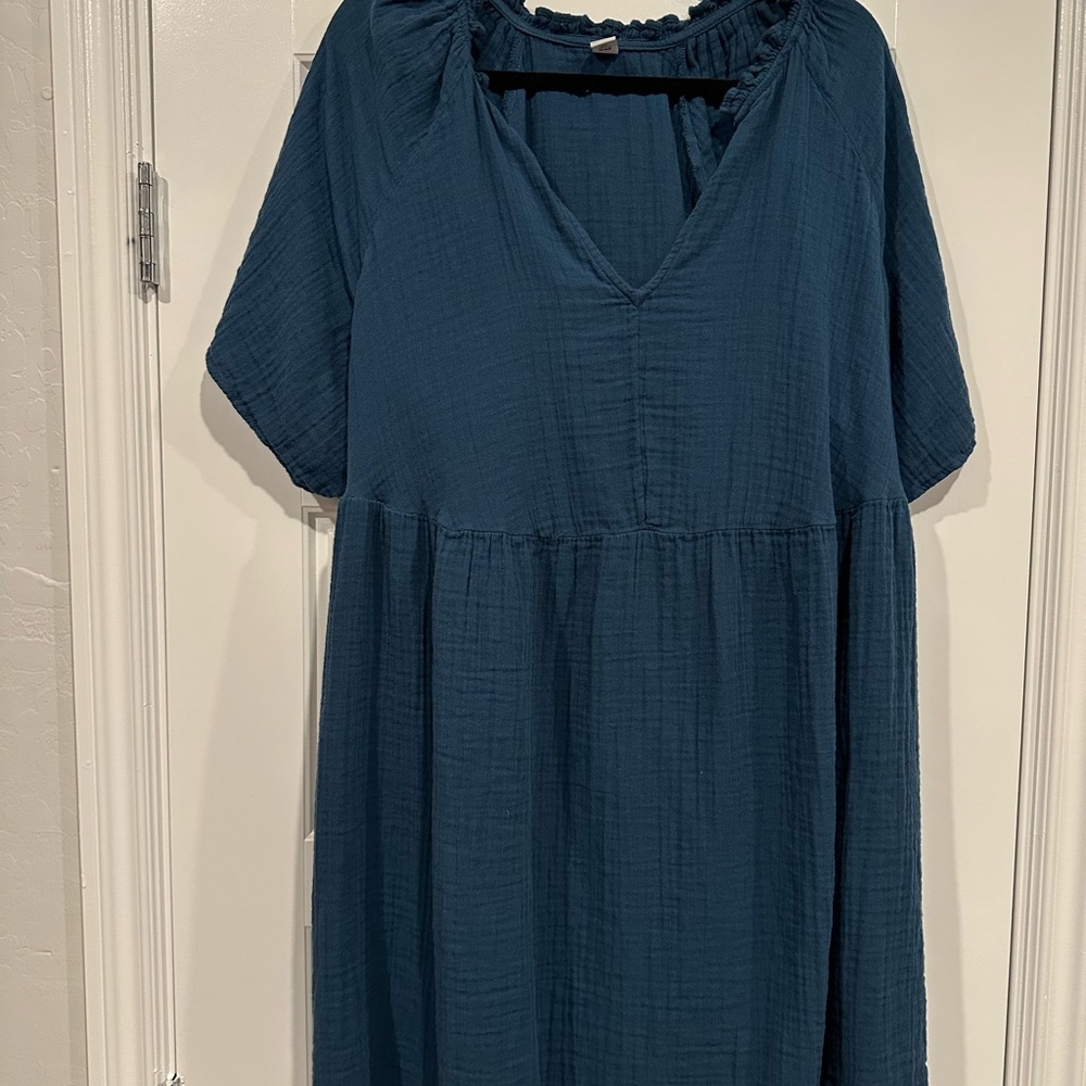 Old Navy Blue Ruffled Dress